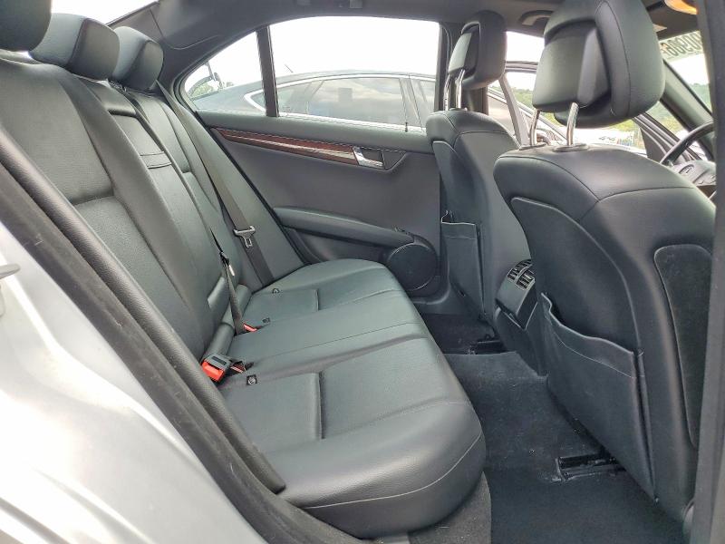 Photo 10 from auction – 2011 MERCEDES-BENZ C with VIN WDDGF8BB6BR145283
