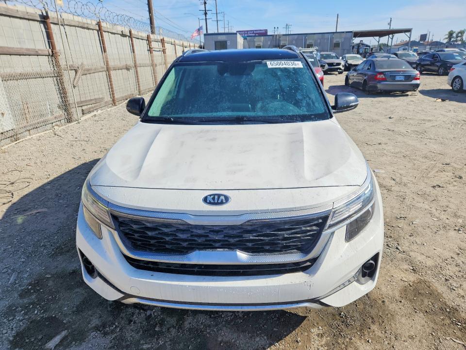Снимка 5 от търг – 2021 KIA SELTOS с VIN KNDEUCA23M7081147