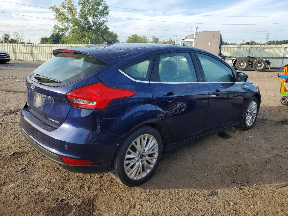 Photo 3 from auction – 2017 FORD FOCUS with VIN 1FADP3N23HL333995