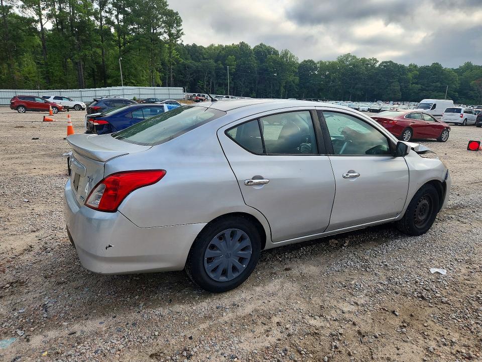 Photo 3 from auction – 2016 NISSAN VERSA with VIN 3N1CN7AP1GL870472