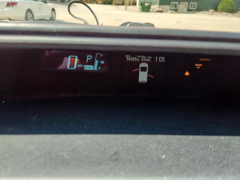 Photo 9 from auction – 2014 TOYOTA PRIUS C with VIN JTDKDTB33E1085987
