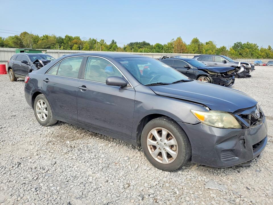 Photo 4 from auction – 2011 TOYOTA CAMRY with VIN 4T1BF3EK4BU146802
