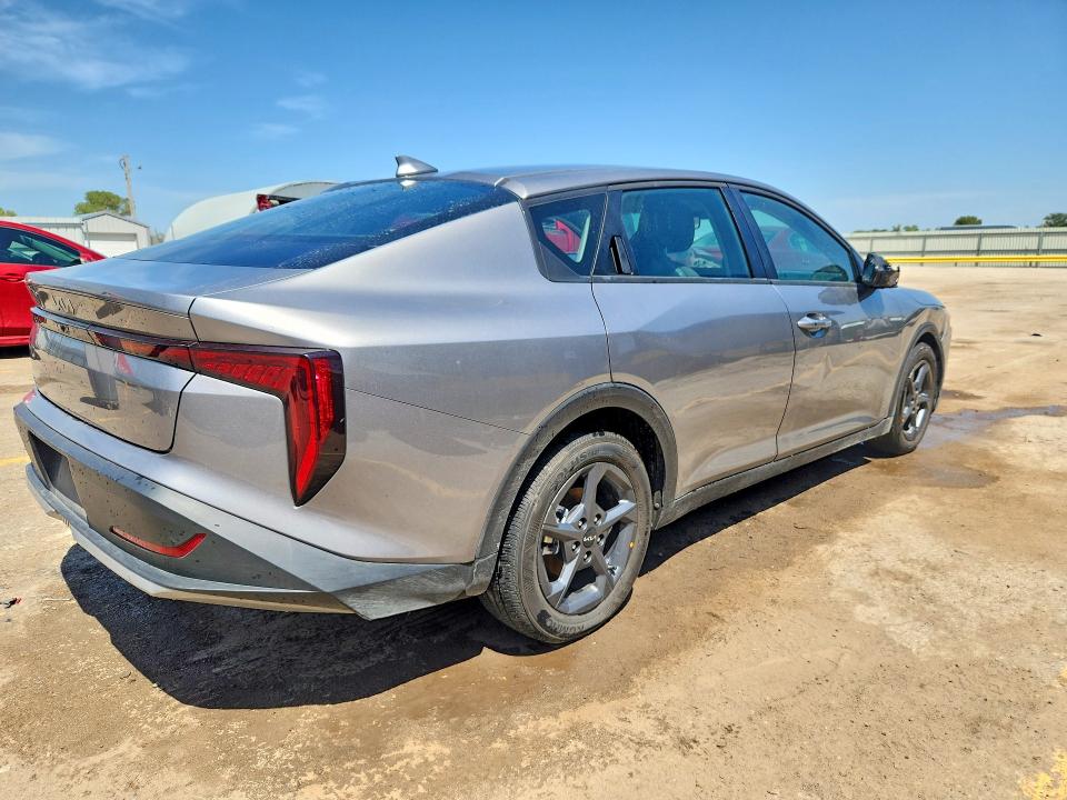Photo 3 from auction – 2026 KIA K4 with VIN 3KPFT4DE7TE284785