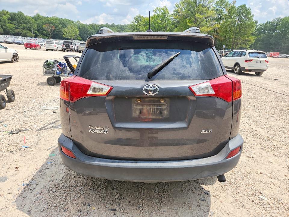 Photo 6 from auction – 2013 TOYOTA RAV4 with VIN 2T3WFREV6DW070699