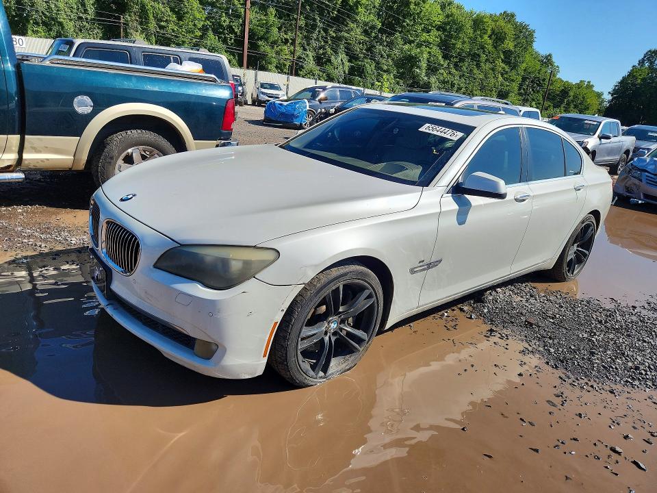 2010 BMW 750 - Търг №65644476