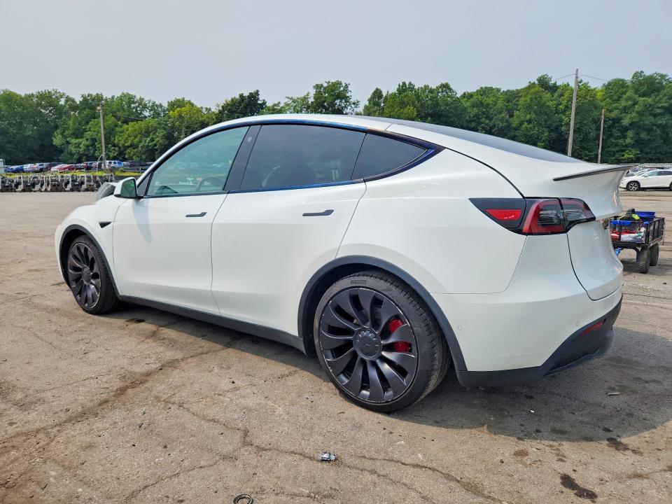Photo 2 from auction – 2021 TESLA MODEL Y with VIN 5YJYGDEF7MF259255