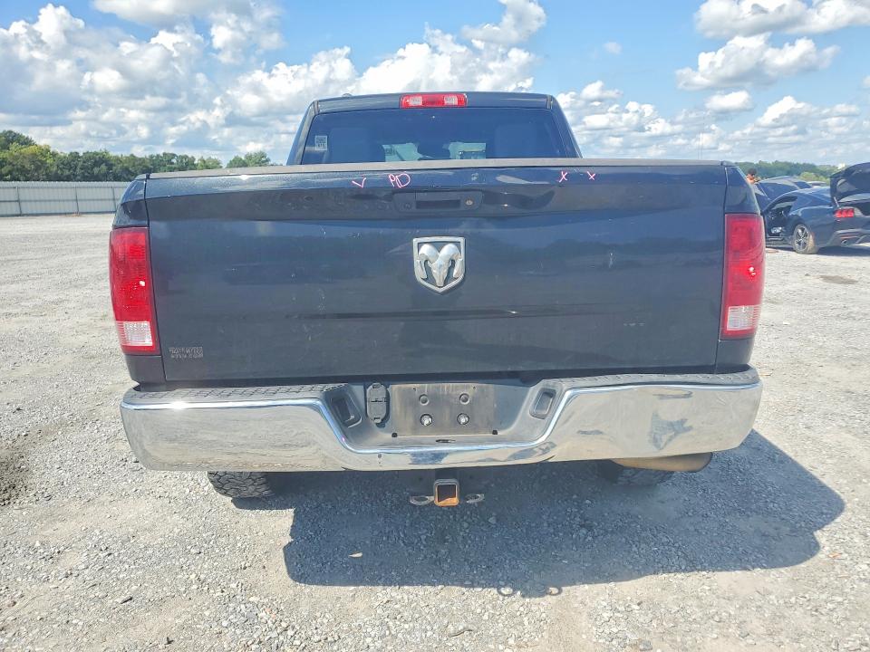 Снимка 6 от търг – 2017 RAM 1500 с VIN 1C6RR6FT7HS683632