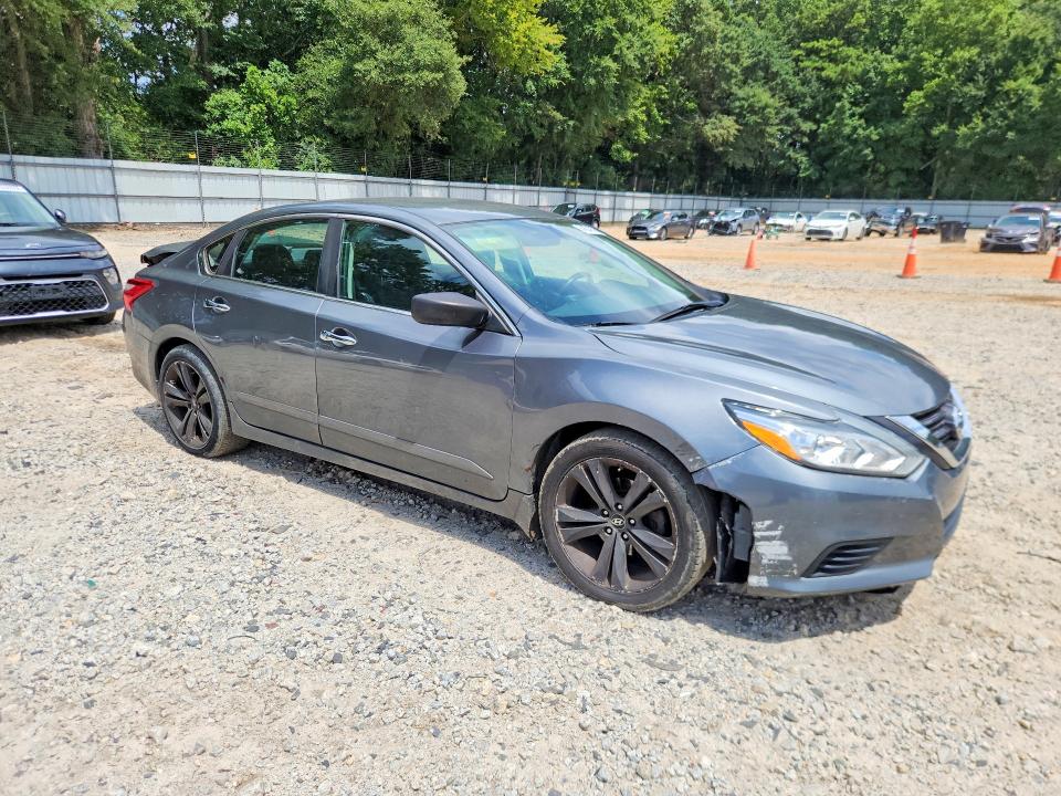 Photo 4 from auction – 2016 NISSAN ALTIMA with VIN 1N4AL3AP6GN331063