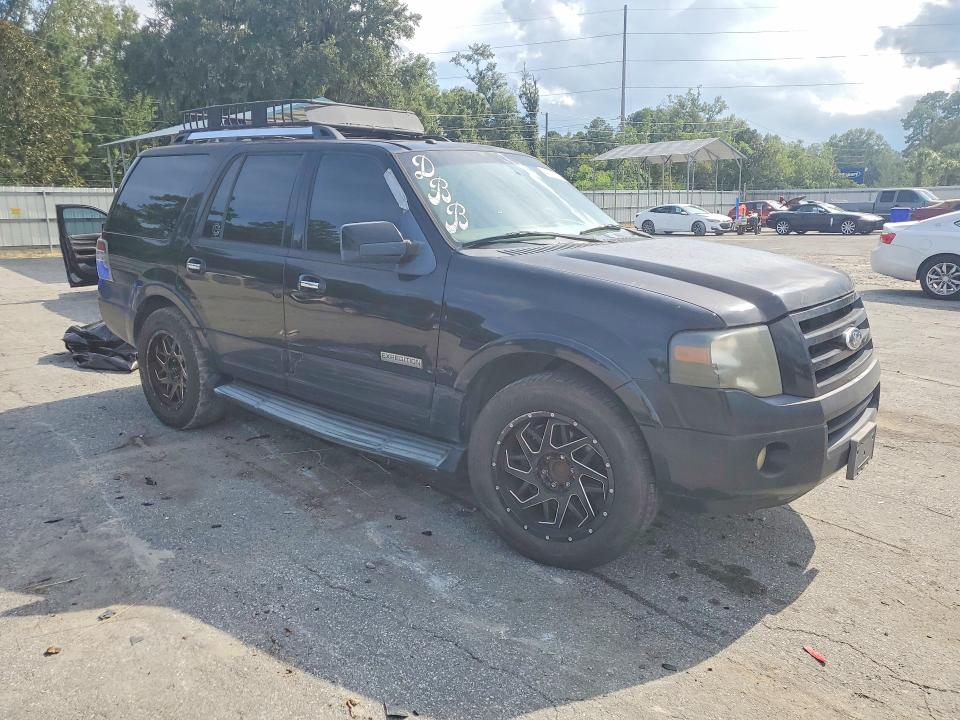 Photo 4 from auction – 2008 FORD EXPEDITION with VIN 1FMFU19598LA00376