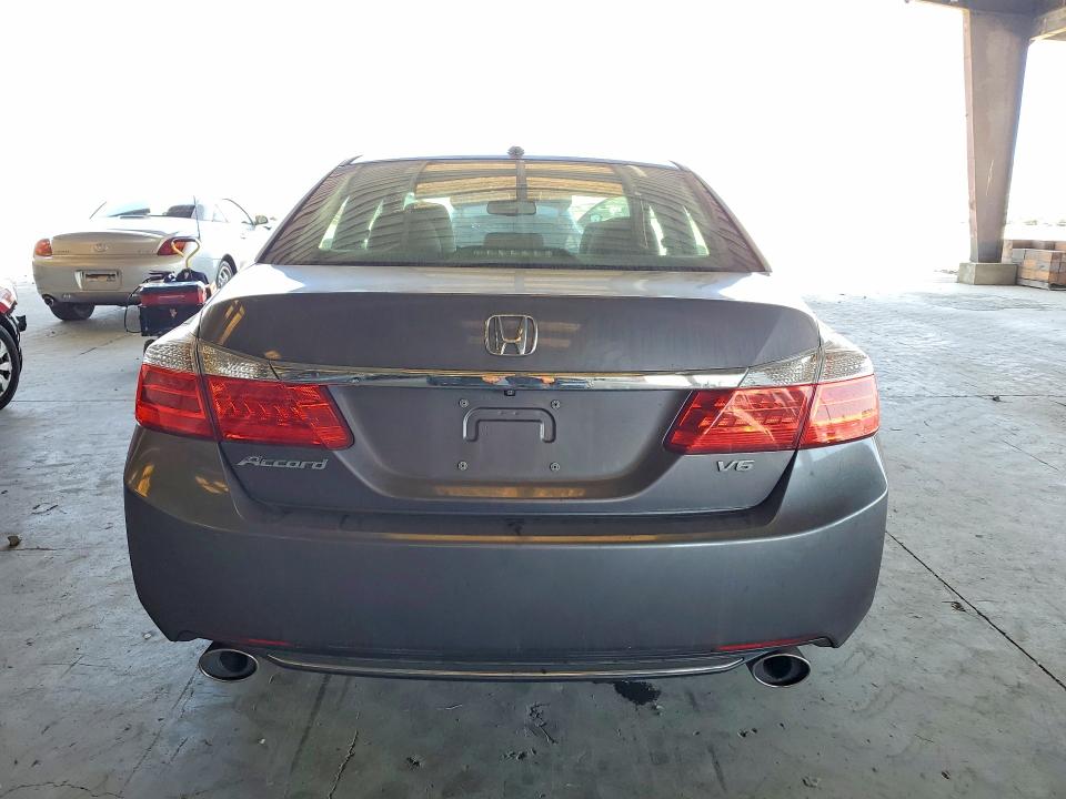 Photo 6 from auction – 2014 HONDA ACCORD with VIN 1HGCR3F89EA011051