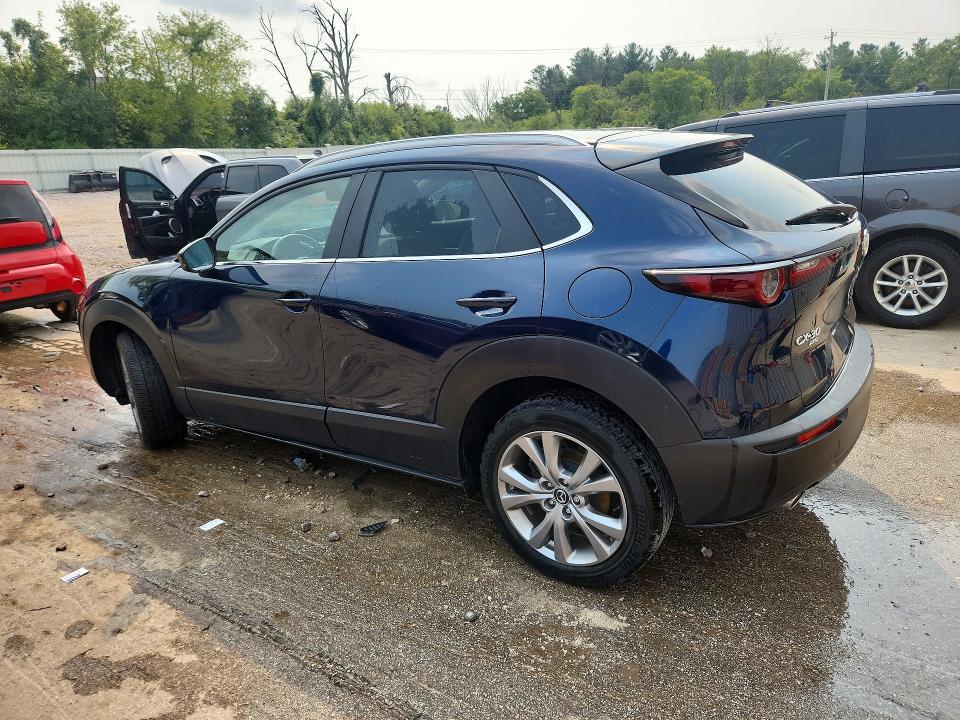 Photo 2 from auction – 2022 MAZDA CX-30 with VIN 3MVDMBCL7NM432305