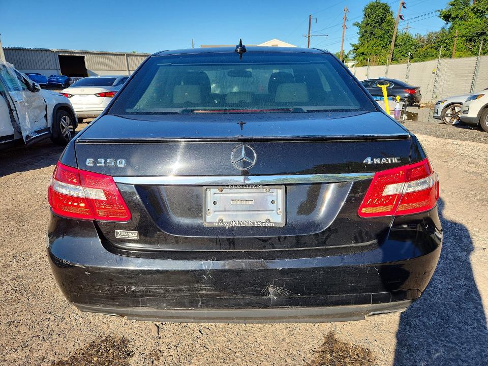 Photo 6 from auction – 2011 MERCEDES-BENZ E with VIN WDDHF8HB0BA297957