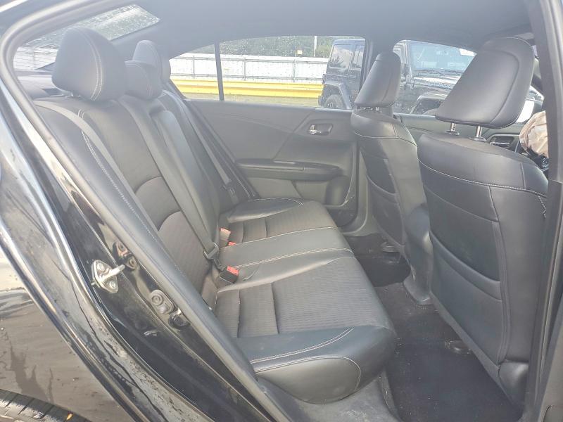Photo 10 from auction – 2016 HONDA ACCORD with VIN 1HGCR2F55GA191891
