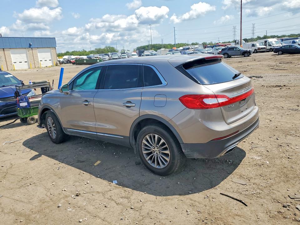 Photo 2 from auction – 2018 LINCOLN MKX with VIN 2LMPJ8KR8JBL22617