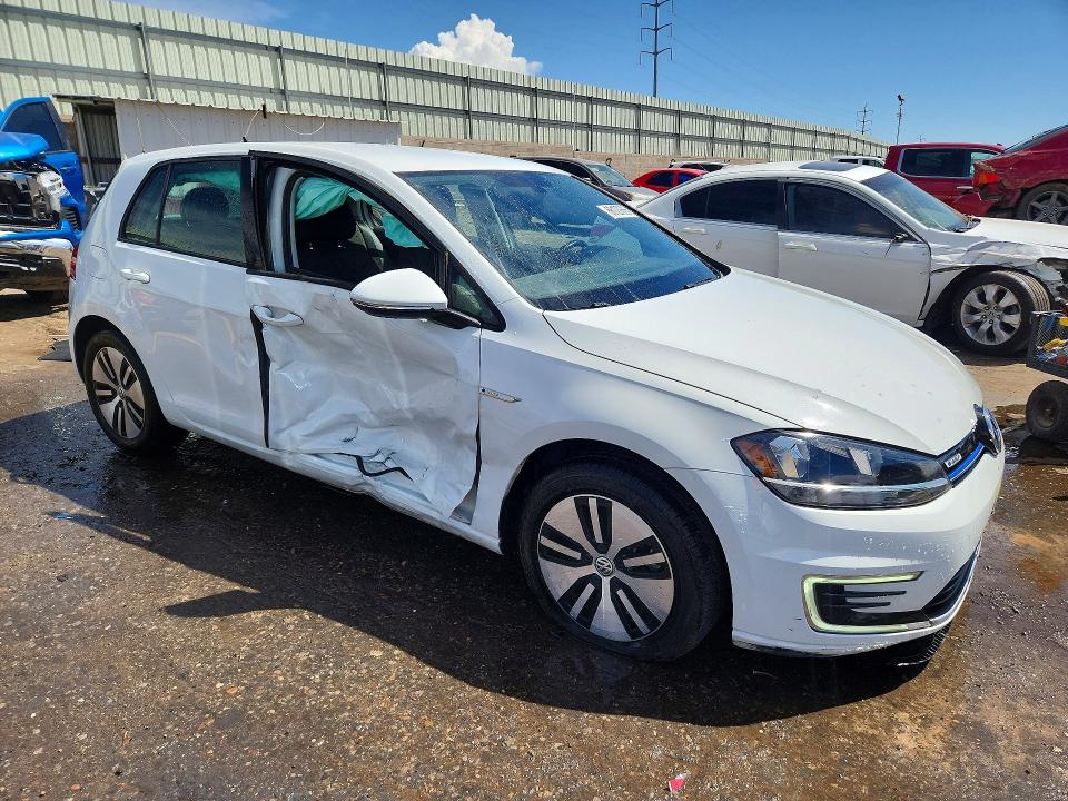 Photo 4 from auction – 2019 VOLKSWAGEN E-GOLF with VIN WVWKR7AU1KW910457