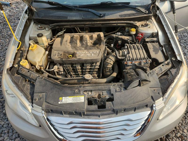 Photo 11 from auction – 2012 CHRYSLER 200 with VIN 1C3CCBBB9CN278356