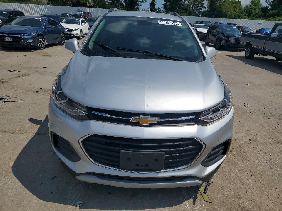 Photo 5 from auction – 2018 CHEVROLET TRAX with VIN KL7CJLSB7JB734678