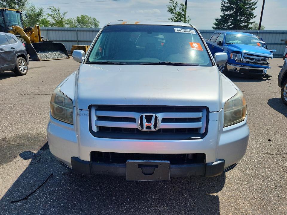 Photo 5 from auction – 2006 HONDA PILOT with VIN 5FNYF18556B002294