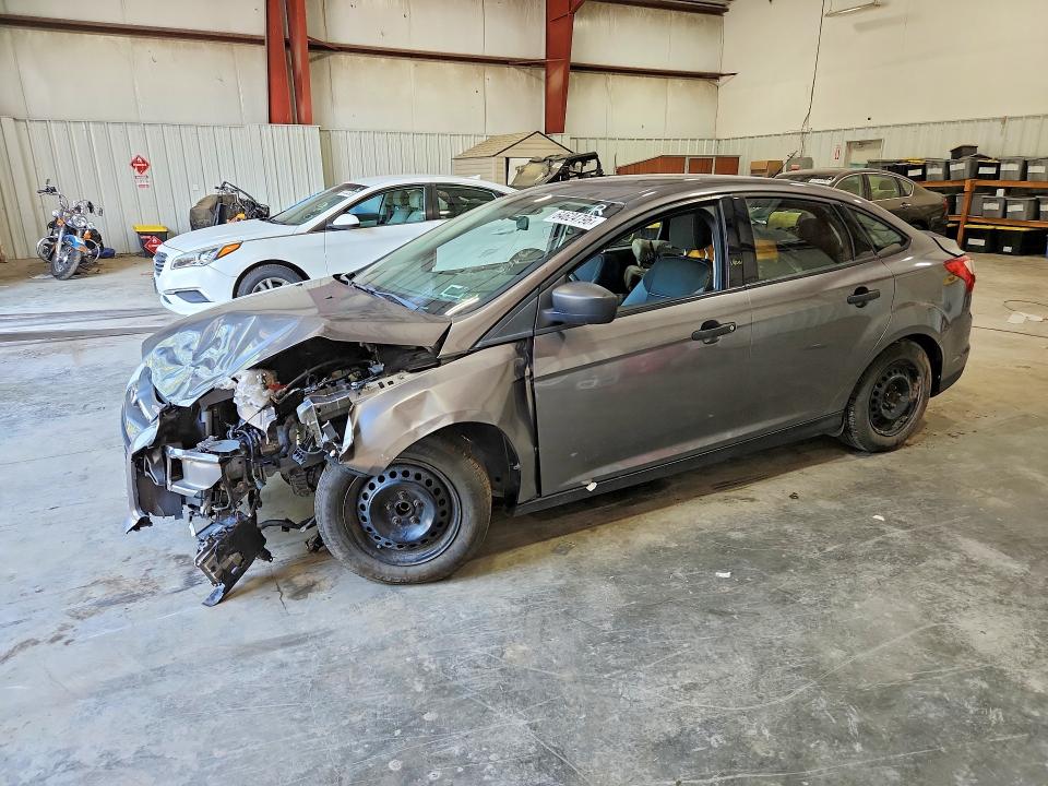 FORD FOCUS 2014 with VIN 1FADP3E2XEL291420 - Photo from auction