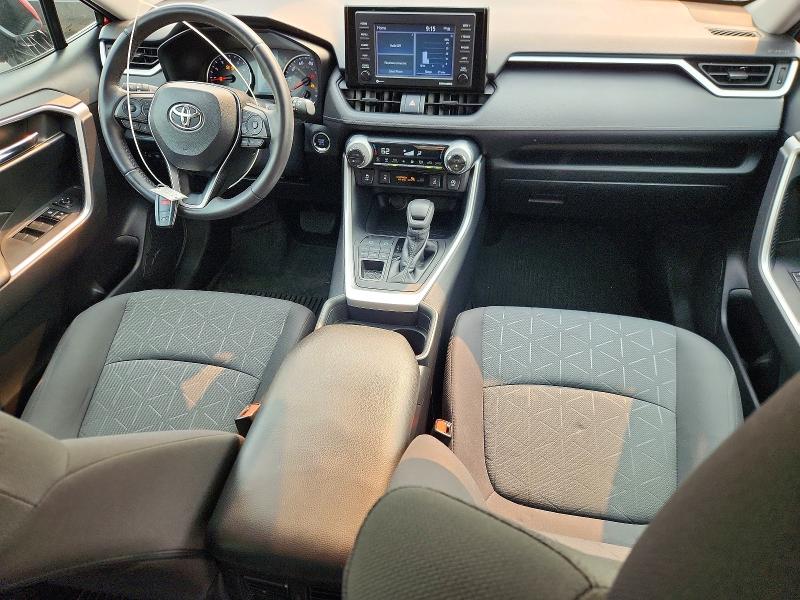 Photo 8 from auction – 2020 TOYOTA RAV4 with VIN 2T3P1RFV0LW100800