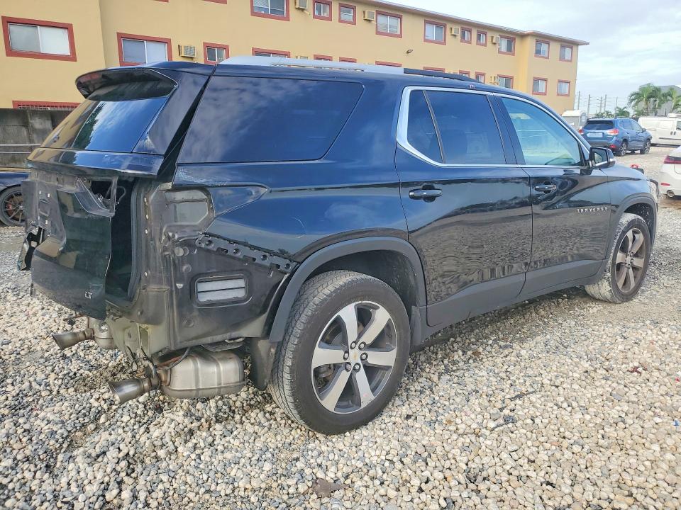 Photo 3 from auction – 2018 CHEVROLET TRAVERSE with VIN 1GNERHKW3JJ151364