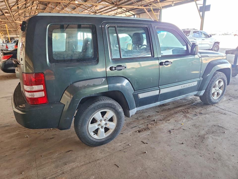 Photo 3 from auction – 2011 JEEP LIBERTY with VIN 1J4PP2GK9BW594630