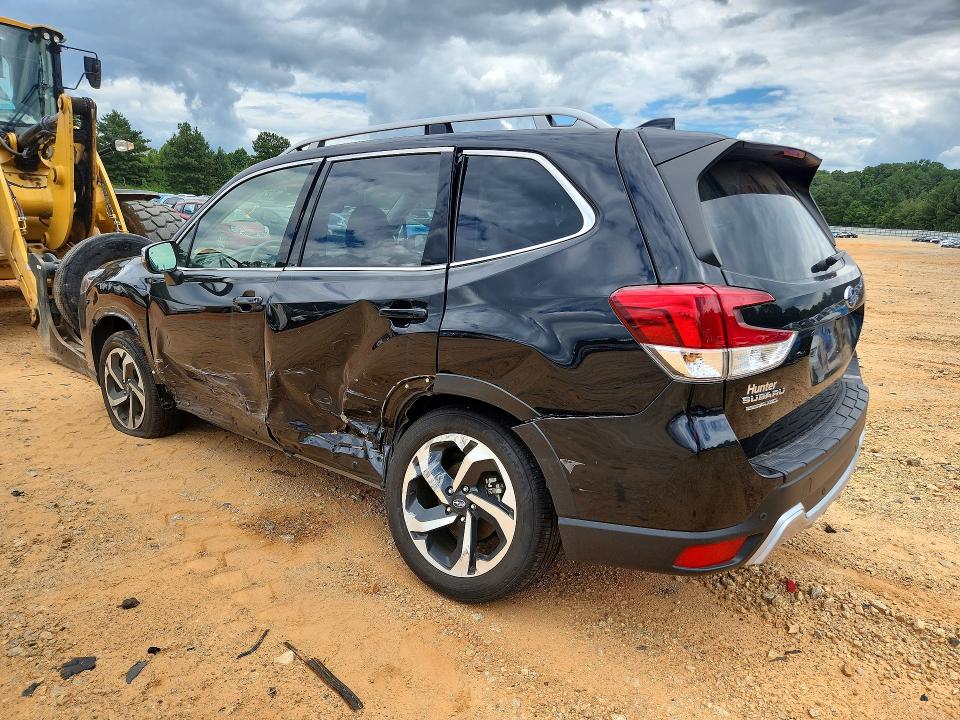 Photo 2 from auction – 2024 SUBARU FORESTER with VIN JF2SKAMCXRH407238