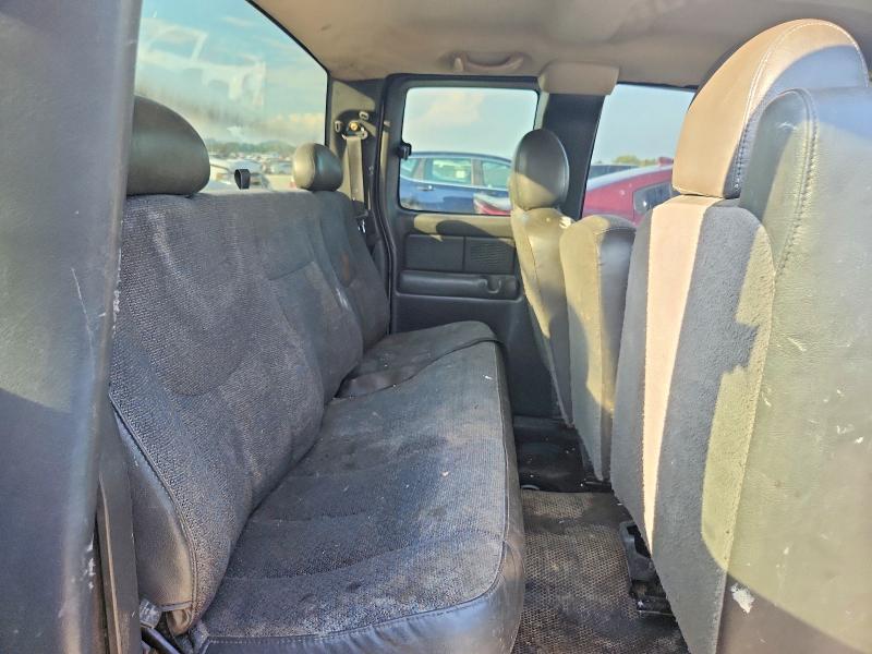 Photo 10 from auction – 2004 CHEVROLET SILVERADO with VIN 1GCEC19X14Z278054