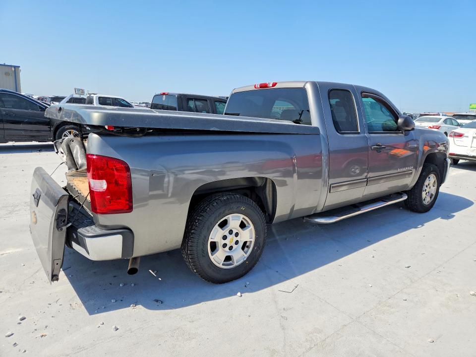 Photo 3 from auction – 2012 CHEVROLET SILVERADO with VIN 1GCRCSE0XCZ205974