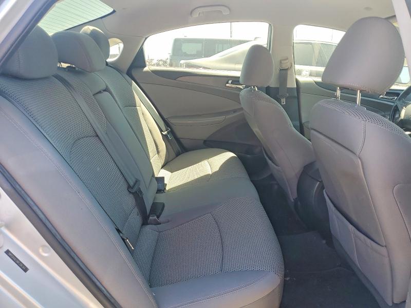 Photo 10 from auction – 2011 HYUNDAI SONATA with VIN 5NPEB4AC9BH288364
