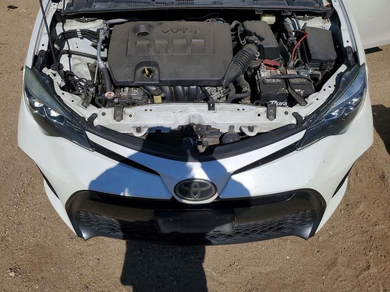 Снимка 11 от търг – 2017 TOYOTA COROLLA с VIN 5YFBURHE1HP734875