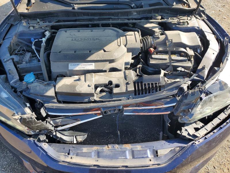 Photo 11 from auction – 2015 HONDA ACCORD with VIN 1HGCR3F82FA032387