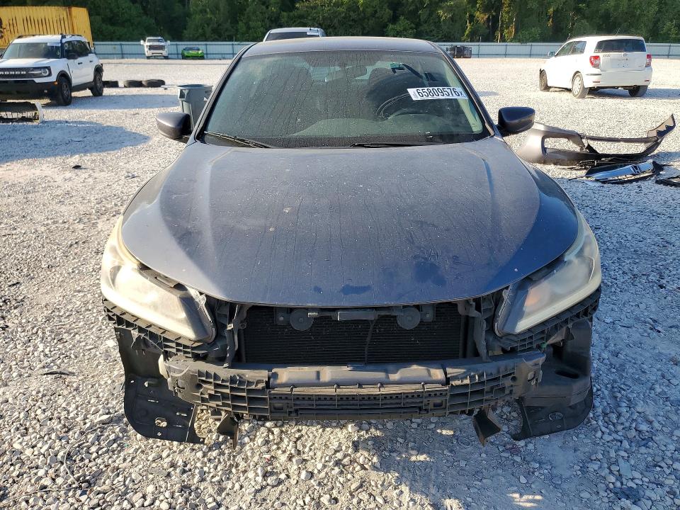 Photo 5 from auction – 2017 HONDA ACCORD with VIN 1HGCR2F37HA045122