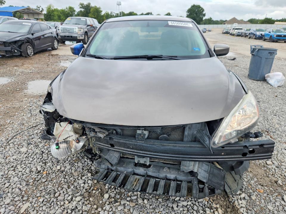 Photo 5 from auction – 2015 NISSAN SENTRA with VIN 3N1AB7AP7FL689875