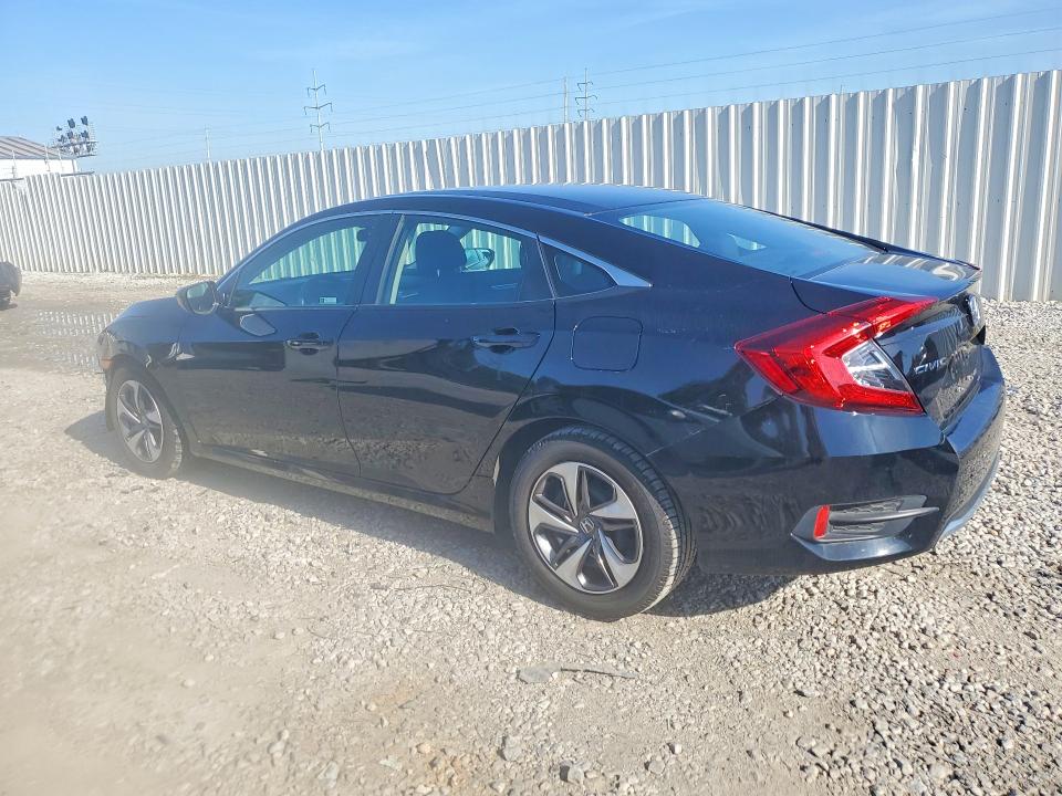 Photo 2 from auction – 2019 HONDA CIVIC with VIN 19XFC2F61KE010555