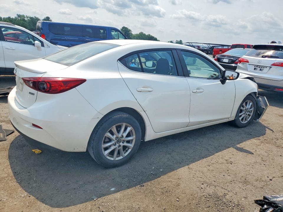Photo 3 from auction – 2014 MAZDA 3 with VIN JM1BM1V71E1130959