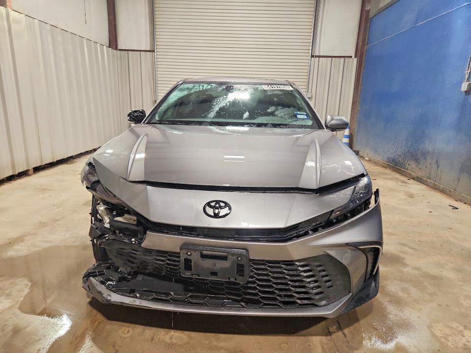 Photo 5 from auction – 2025 TOYOTA CAMRY with VIN 4T1DAACK3SU559258