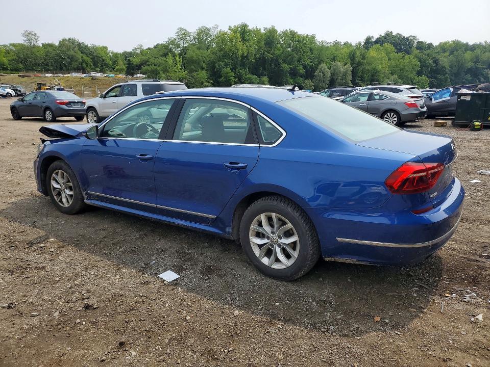 Photo 2 from auction – 2017 VOLKSWAGEN PASSAT with VIN 1VWAT7A31HC049843