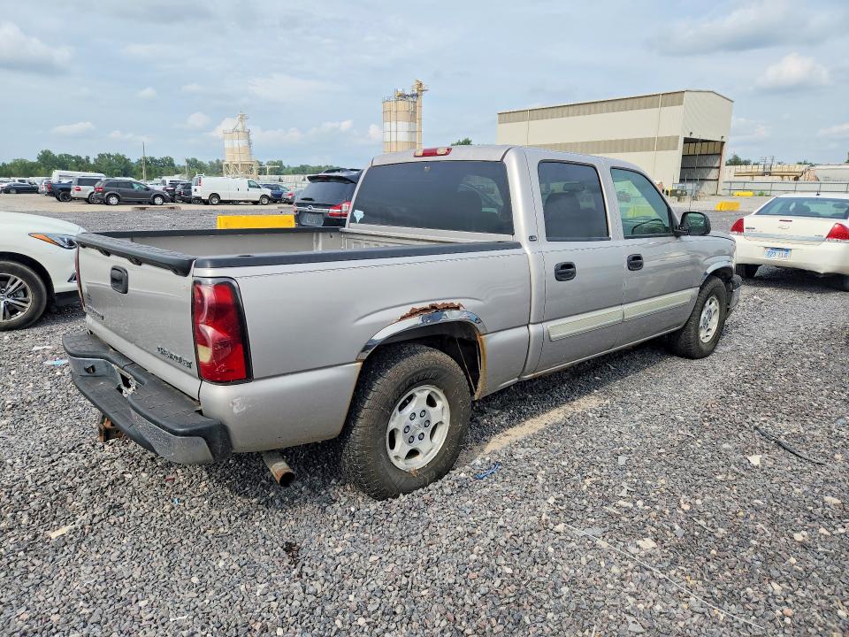 Photo 3 from auction – 2004 CHEVROLET SILVERADO with VIN 2GCEC13TX41416673