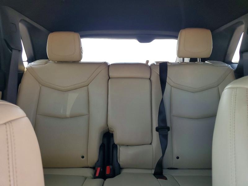 Photo 10 from auction – 2017 CADILLAC XT5 with VIN 1GYKNARS4HZ265140