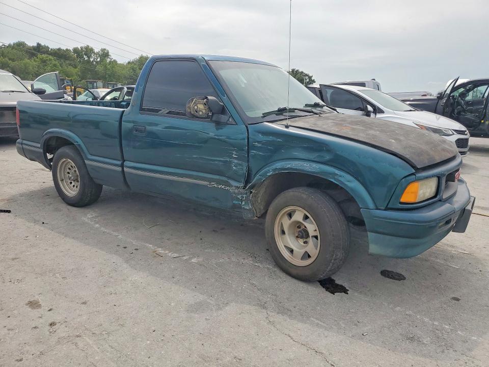 Photo 4 from auction – 1997 GMC SONOMA with VIN 1GTCS1445VK505523