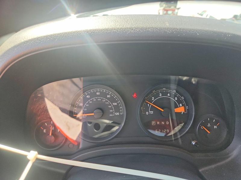Фото 9 с аукциона – 2015 JEEP COMPASS с VIN 1C4NJCBA5FD313606