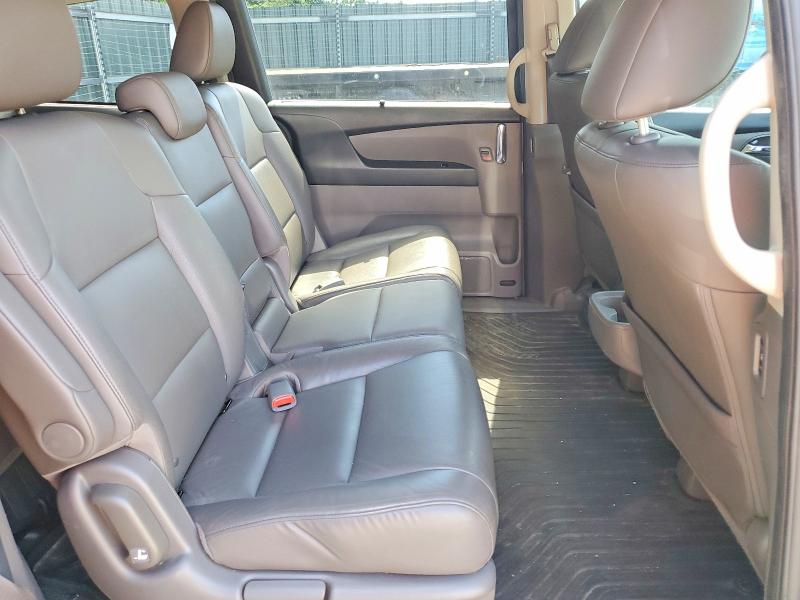 Photo 11 from auction – 2015 HONDA ODYSSEY with VIN 5FNRL5H61FB097076