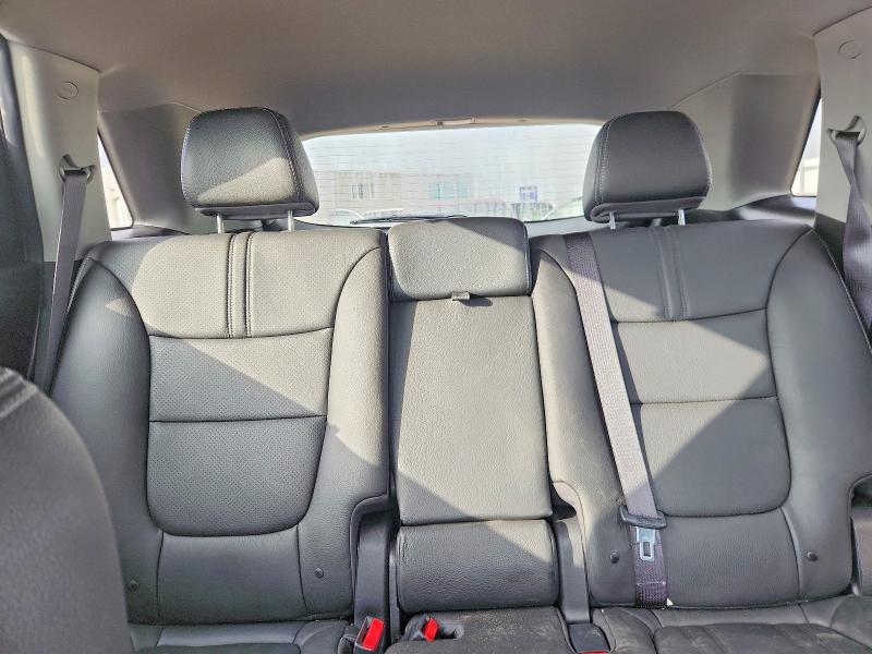 Photo 10 from auction – 2015 KIA SORENTO with VIN 5XYKUDA78FG585929