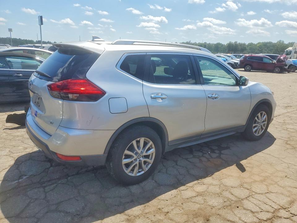 Photo 3 from auction – 2017 NISSAN ROGUE with VIN KNMAT2MT6HP537843