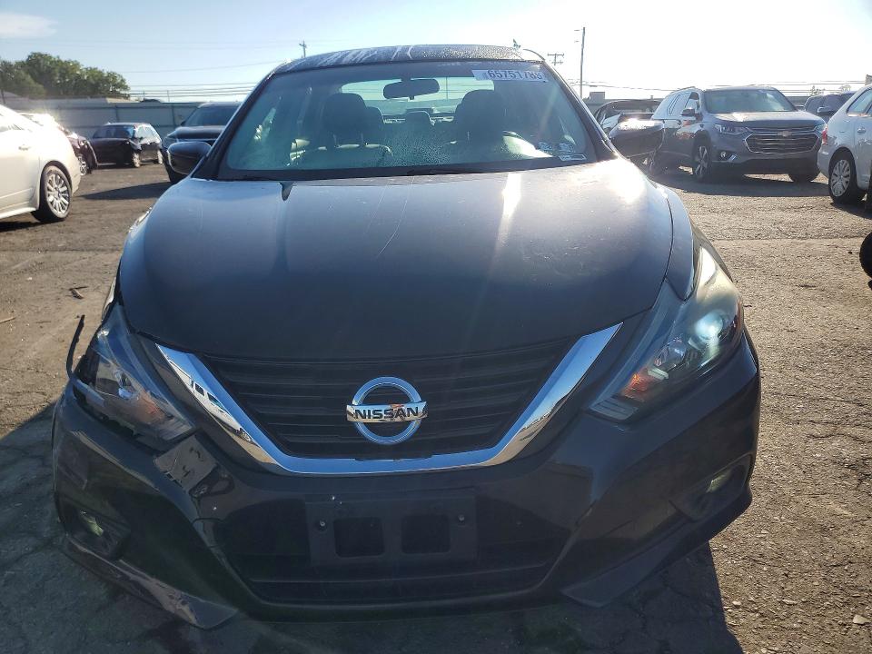 Photo 5 from auction – 2017 NISSAN ALTIMA with VIN 1N4AL3APXHC483103