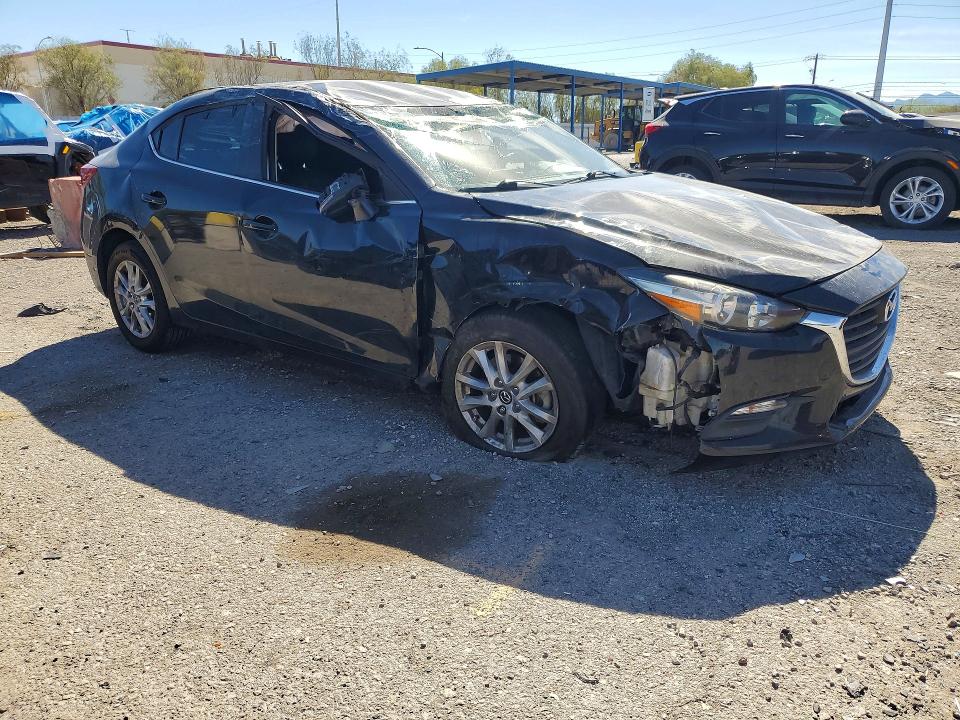Photo 4 from auction – 2018 MAZDA 3 with VIN 3MZBN1U73JM185793