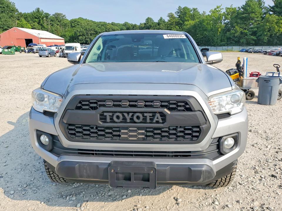 Photo 5 from auction – 2020 TOYOTA TACOMA with VIN 3TMCZ5ANXLM356550