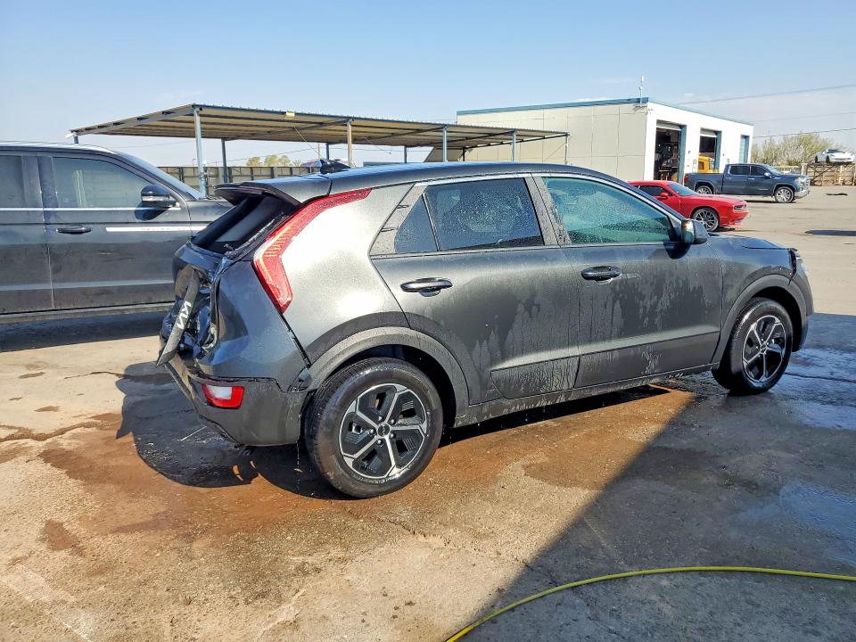 Photo 3 from auction – 2026 KIA NIRO with VIN KNDCP3LE0T5343349