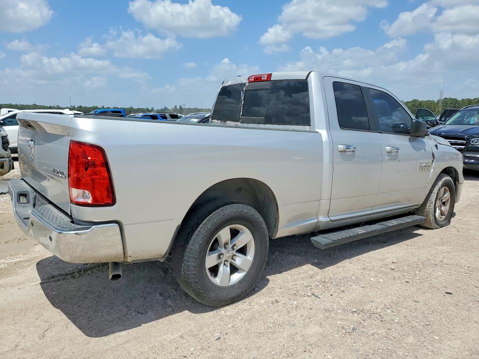 Фото 3 с аукциона – 2018 RAM 1500 с VIN 1C6RR6GGXJS303710